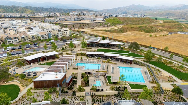 Detail Gallery Image 56 of 74 For 27526 Elderberry Dr, Valencia,  CA 91381 - 5 Beds | 5/1 Baths