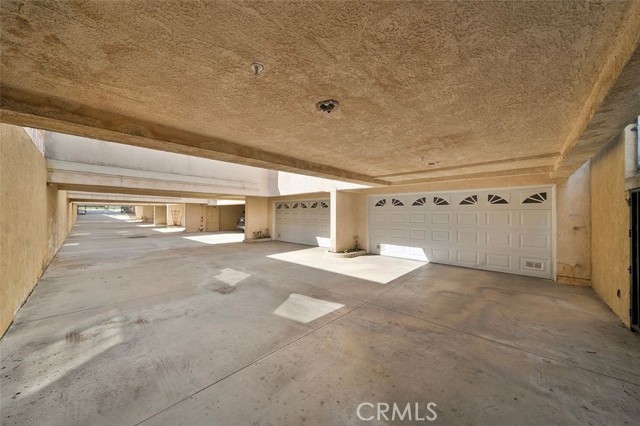 Detail Gallery Image 15 of 19 For 134 N Atlantic #B,  Alhambra,  CA 91801 - 3 Beds | 2/1 Baths