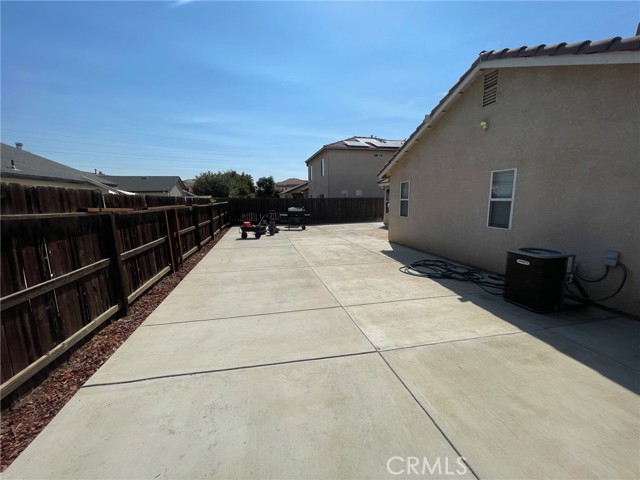 Detail Gallery Image 25 of 27 For 6168 W Scott Ave, Fresno,  CA 93723 - 4 Beds | 2/1 Baths