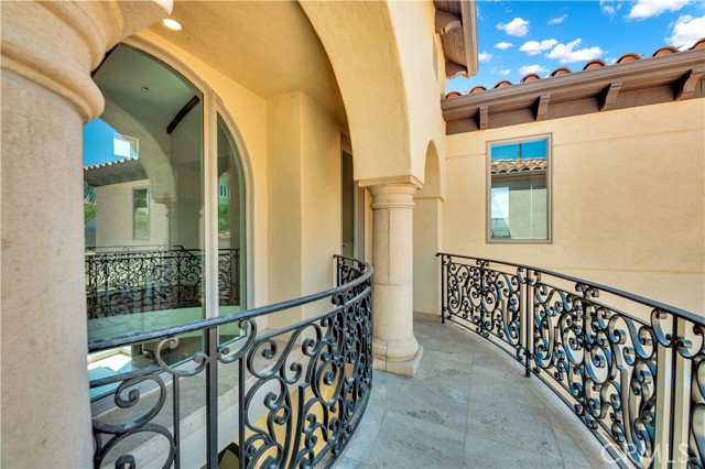 Detail Gallery Image 26 of 70 For 22166 W San Joaquin Dr, Canyon Lake,  CA 92587 - 5 Beds | 4/1 Baths