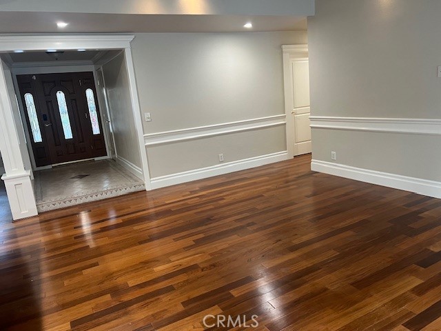 https://media.crmls.org/medias/6c639855-2e93-48ac-9dc0-ac1218a05d76.jpg?preset=X-Large