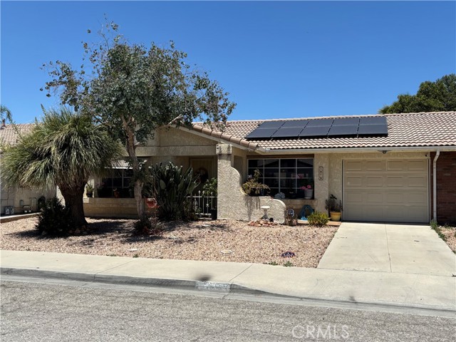 Detail Gallery Image 1 of 1 For 1979 Hooper Dr, San Jacinto,  CA 92583 - 2 Beds | 2 Baths