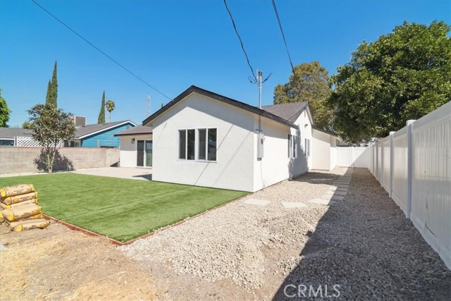 15918 Harvest Street, Granada Hills CA: https://media.crmls.org/medias/6c646fde-63ea-4a0e-be76-df5e6abb9e6a.jpg