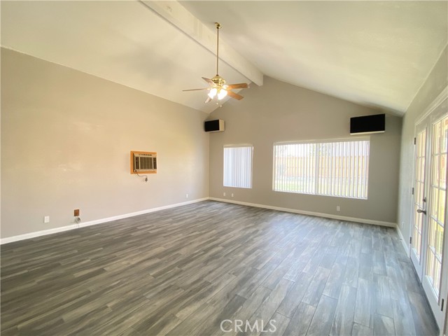 Detail Gallery Image 9 of 25 For 15449 Canyonstone Dr, Moreno Valley,  CA 92551 - 3 Beds | 2/1 Baths