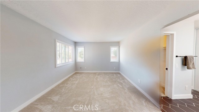8161 Haven View Drive, Jurupa Valley CA: https://media.crmls.org/medias/6c65d1b5-64a2-44c9-8c79-9635ada9daf6.jpg