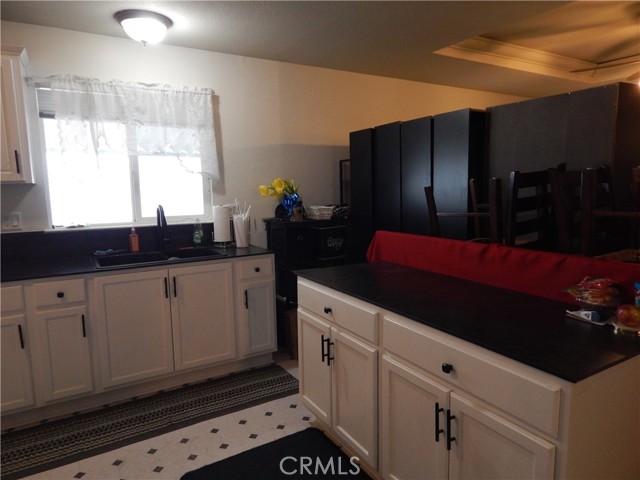 2200 W WILSON, Banning CA: https://media.crmls.org/medias/6c66ddfe-fd9d-4b3d-95a1-7c04d5d9fa85.jpg