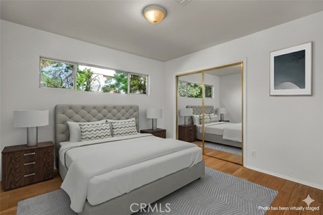 Detail Gallery Image 33 of 52 For 18419 Linnet, Tarzana,  CA 91356 - 3 Beds | 3 Baths