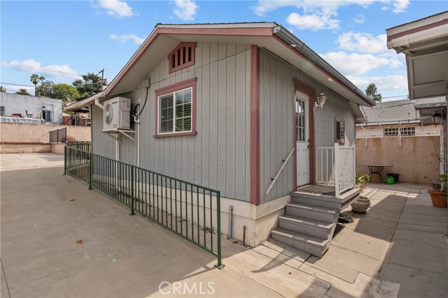 Detail Gallery Image 16 of 36 For 6190 Mesa, Los Angeles,  CA 90042 - 3 Beds | 2 Baths