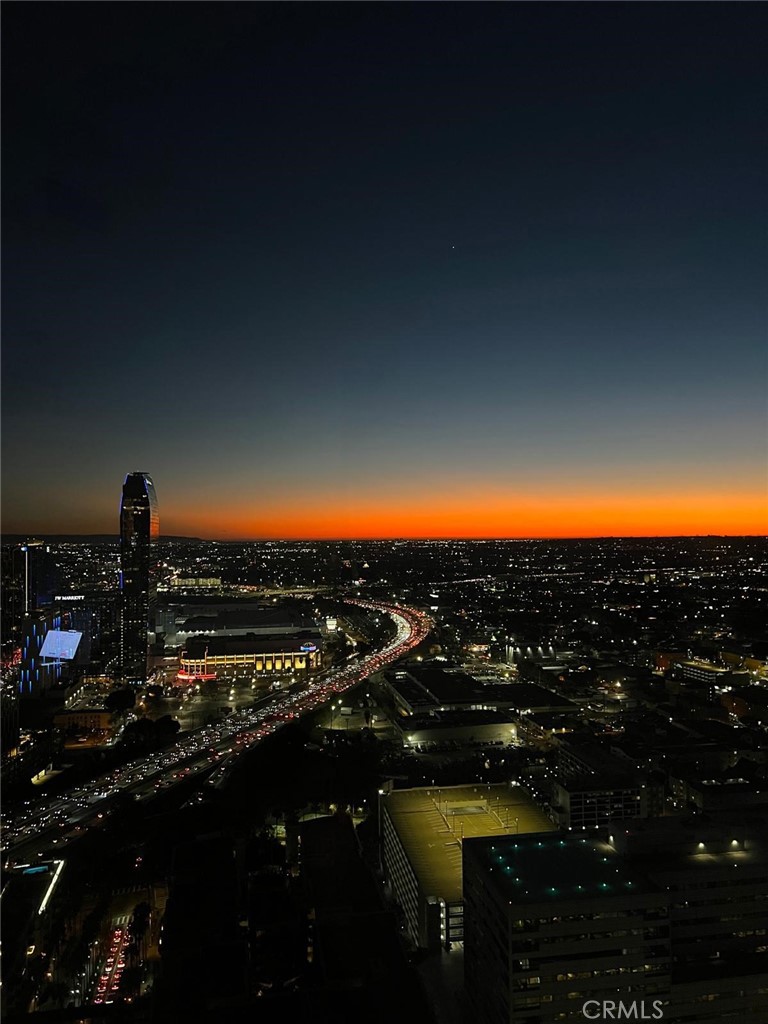 https://media.crmls.org/medias/6c67fd0d-60d8-41ec-831a-e686cd50e6ce.jpg?preset=X-Large