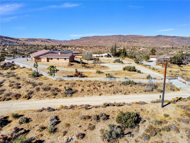 Detail Gallery Image 69 of 75 For 5040 Brisbane Ave, Yucca Valley,  CA 92284 - 3 Beds | 2 Baths