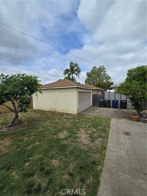 Detail Gallery Image 10 of 11 For 9542 Rex Rd, Pico Rivera,  CA 90660 - 3 Beds | 1 Baths