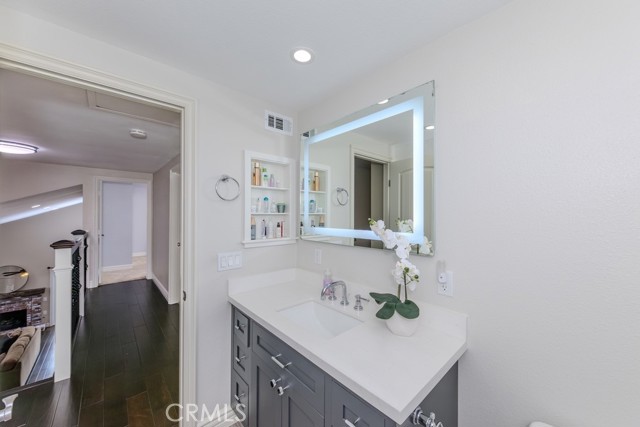 Detail Gallery Image 34 of 55 For 19542 Drybrook Ln., Huntington Beach,  CA 92646 - 4 Beds | 2/1 Baths