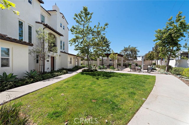 Detail Gallery Image 21 of 25 For 339 Ford Rd, Costa Mesa,  CA 92627 - 2 Beds | 2/1 Baths