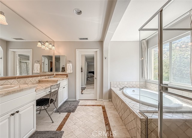 Detail Gallery Image 32 of 42 For 25012 Southern Oaks Dr, Stevenson Ranch,  CA 91381 - 4 Beds | 3 Baths
