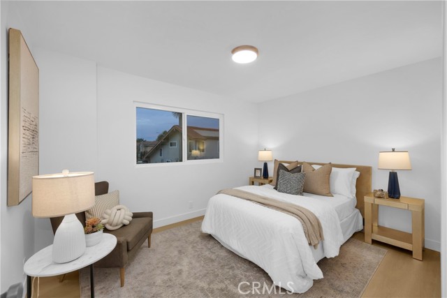 Detail Gallery Image 20 of 33 For 20942 Queens Park, Huntington Beach,  CA 92646 - 5 Beds | 3 Baths