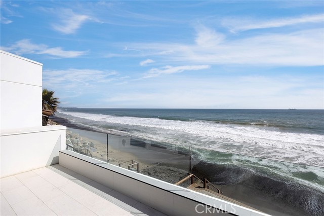 Detail Gallery Image 32 of 62 For 35381 Beach Rd, Dana Point,  CA 92624 - 6 Beds | 5/1 Baths