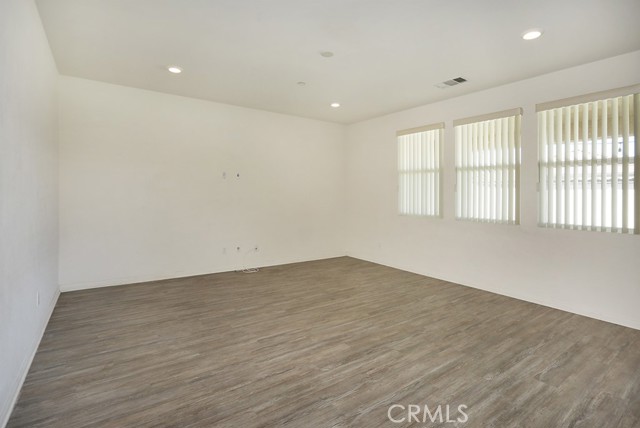 35983 Michelle Lane, Beaumont CA: https://media.crmls.org/medias/6c6dfcbe-7bf9-416c-af98-dbb0b4d6581a.jpg