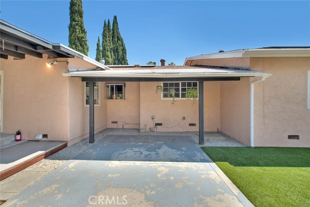 5221 Farago Avenue, Temple City CA: https://media.crmls.org/medias/6c6f382d-6fe3-4a0e-8b81-d09d1cba58c3.jpg
