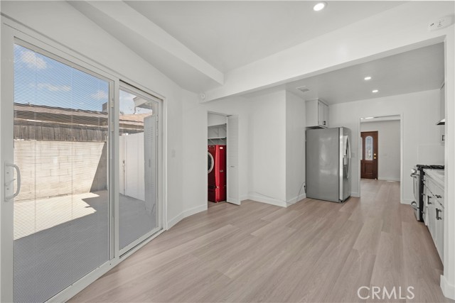 Detail Gallery Image 13 of 43 For 10117 Sharp Ave, Arleta,  CA 91331 - 4 Beds | 2/1 Baths