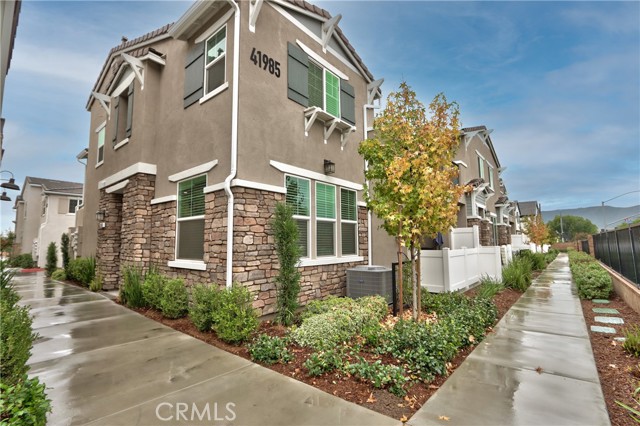 Front Image Thumbnail for CRSW25260477