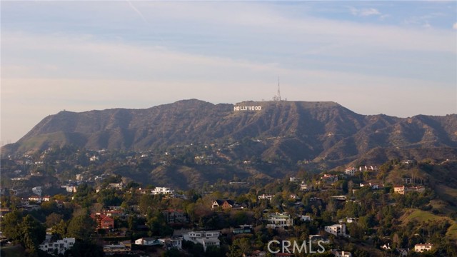Detail Gallery Image 35 of 37 For 7259 Hillside Ave #102,  Los Angeles,  CA 90046 - 2 Beds | 2 Baths