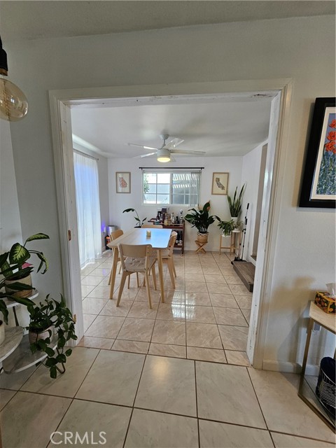 Detail Gallery Image 4 of 15 For 1226 Calvin, Escondido,  CA 92025 - 2 Beds | 2 Baths