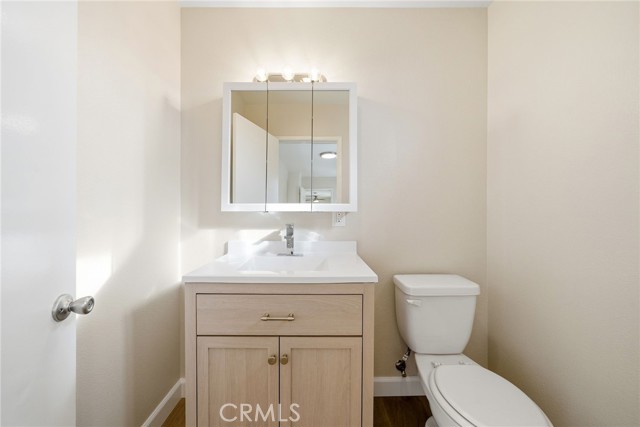 Detail Gallery Image 15 of 17 For 3122 W Maywood, Anaheim,  CA 92804 - 3 Beds | 25/1 Baths