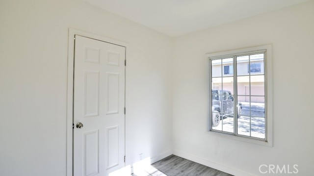 515 S Van Ness Avenue, Santa Ana CA: https://media.crmls.org/medias/6c7202ee-935f-4298-bc90-211996498be6.jpg