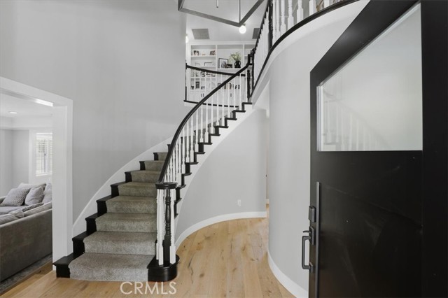 Detail Gallery Image 17 of 75 For 1956 Middle Creek, Riverside,  CA 92506 - 5 Beds | 4/1 Baths