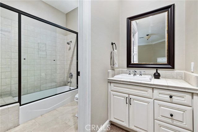 Image 49 of 75 For 2653 Vista Del Sol