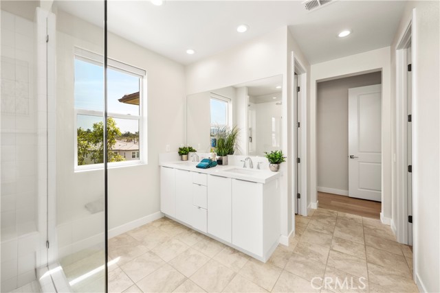 Detail Gallery Image 54 of 73 For 130 Pin, Lake Forest,  CA 92630 - 5 Beds | 3/1 Baths