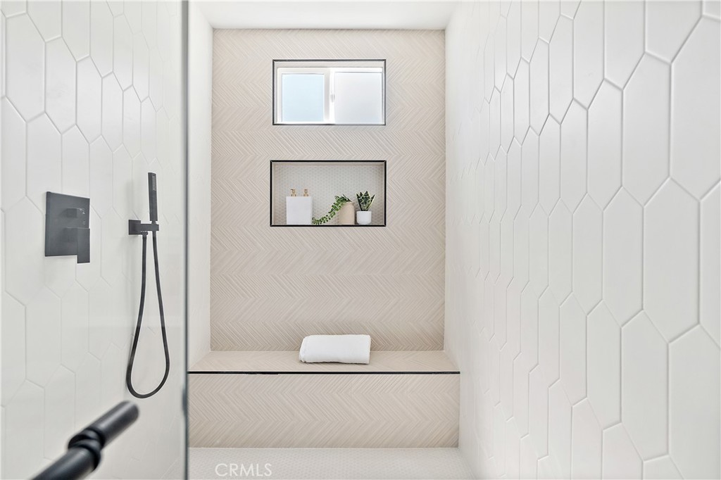 MLS #DW25176930 img 37