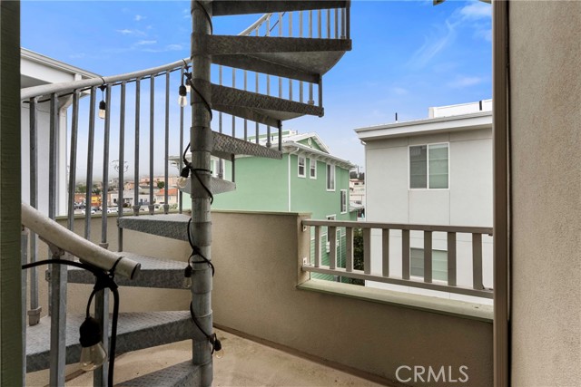 280 Stimson, Pismo Beach CA: https://media.crmls.org/medias/6c73ad9f-3b11-4aa1-9a9b-fba31f3c4890.jpg