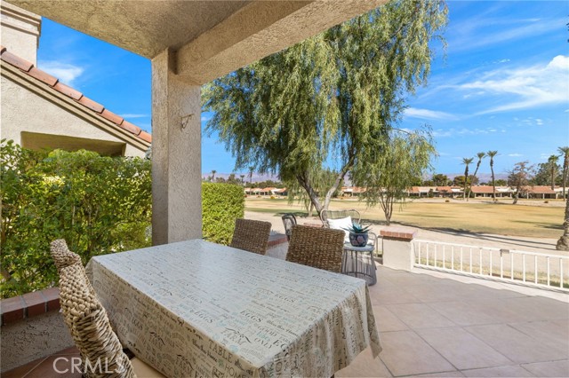 41961 Preston Trail, Palm Desert CA: https://media.crmls.org/medias/6c74c044-7bc5-4463-95bc-9f86171b0019.jpg
