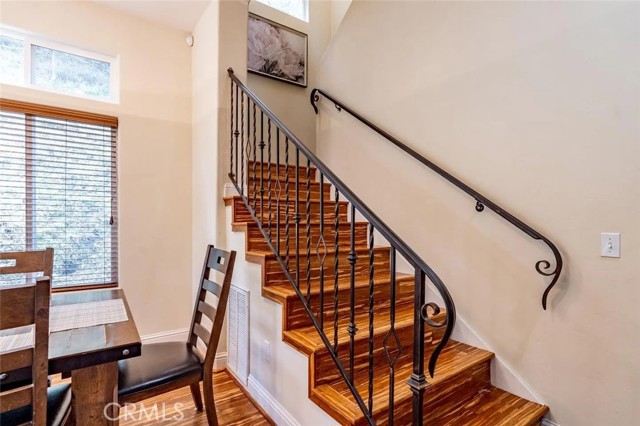 Detail Gallery Image 7 of 28 For 19 a El Cuenco, Carmel Valley,  CA 93924 - 5 Beds | 2/1 Baths
