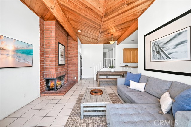 Detail Gallery Image 41 of 56 For 4103 Seashore, Newport Beach,  CA 92663 - 7 Beds | 4 Baths