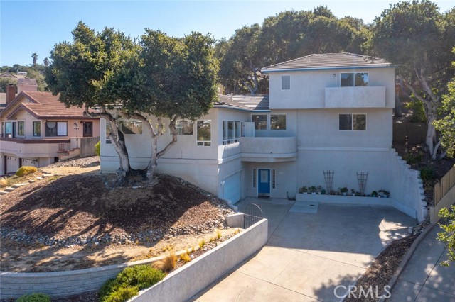 932 Margarita Avenue, Grover Beach CA: https://media.crmls.org/medias/6c7628d8-2935-4239-bd9d-f085a9d15380.jpg