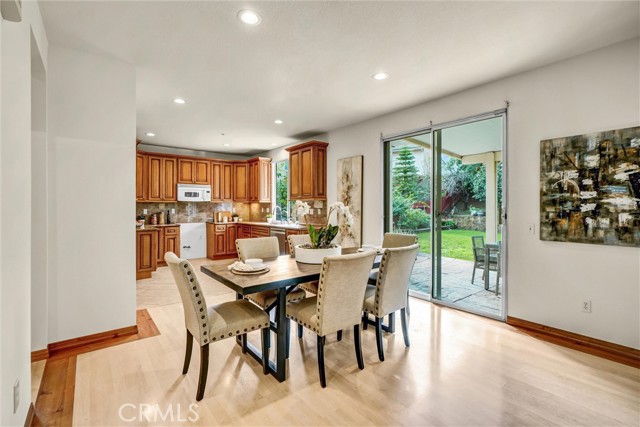 Detail Gallery Image 8 of 61 For 15155 Trail View Ct, Sylmar,  CA 91342 - 5 Beds | 4 Baths