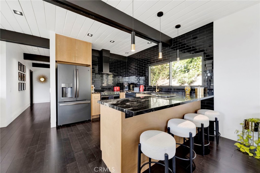 MLS #SR25248992 image #6