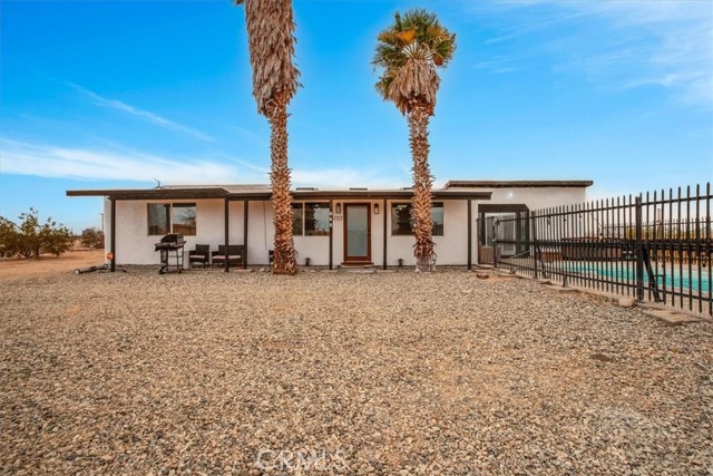 Detail Gallery Image 3 of 44 For 3737 Meriwether Rd, Twentynine Palms,  CA 92277 - 4 Beds | 2 Baths