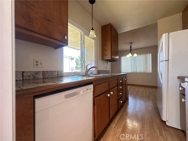 Detail Gallery Image 4 of 10 For 23371 Caminito Lazaro #251,  Laguna Hills,  CA 92653 - 2 Beds | 1 Baths