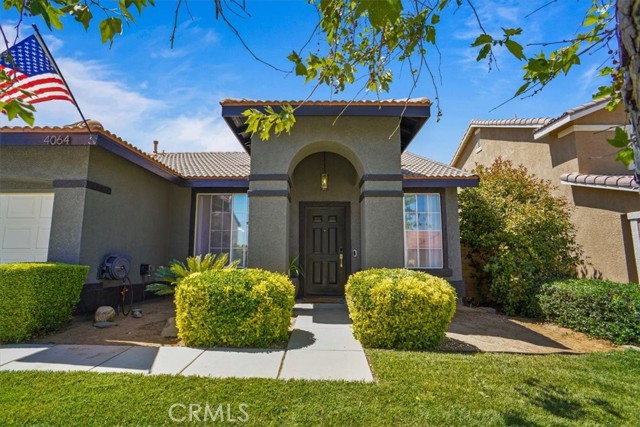 Detail Gallery Image 1 of 22 For 4064 Portola Dr, Palmdale,  CA 93551 - 4 Beds | 2 Baths