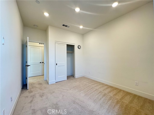 Detail Gallery Image 14 of 18 For 16246 Dawn Way, Tustin,  CA 92782 - 4 Beds | 3/1 Baths