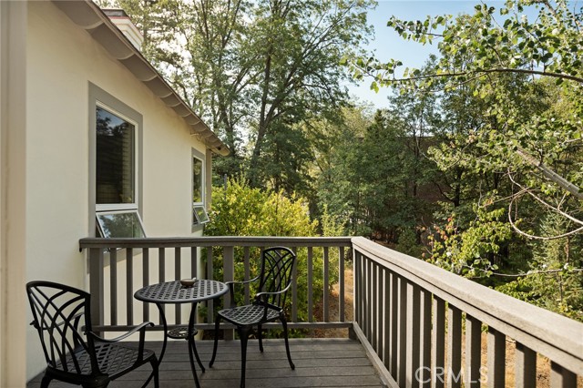 Detail Gallery Image 22 of 30 For 1036 Mallard Dr, Lake Arrowhead,  CA 92352 - 5 Beds | 4/1 Baths
