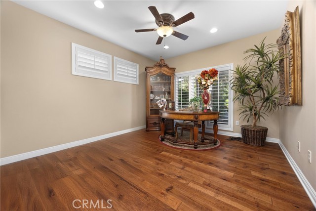 Detail Gallery Image 71 of 75 For 14025 Yokuts, Bakersfield,  CA 93306 - 4 Beds | 5 Baths