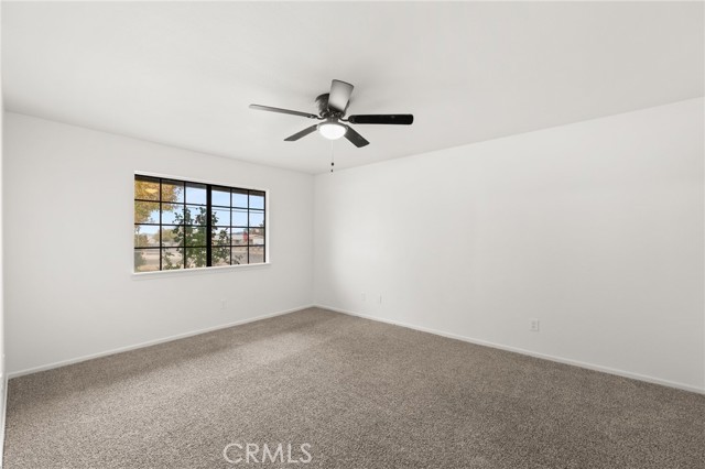 Detail Gallery Image 14 of 18 For 17805 Walnut, Hesperia,  CA 92345 - 3 Beds | 2 Baths