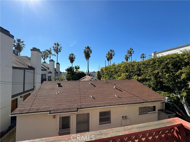 Detail Gallery Image 17 of 29 For 1125 19th St, Santa Monica,  CA 90403 - – Beds | – Baths