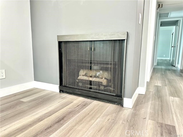 Detail Gallery Image 4 of 22 For 4704 Park Granada #196,  Calabasas,  CA 91302 - 3 Beds | 2 Baths