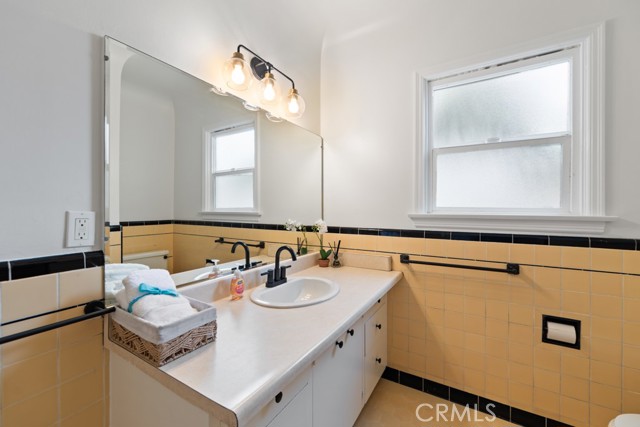 Detail Gallery Image 26 of 57 For 3552 Gaviota Avenue, Long Beach,  CA 90807 - 3 Beds | 1 Baths