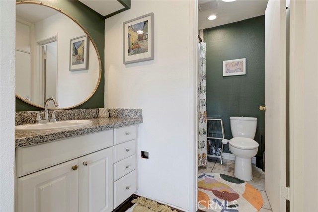 Detail Gallery Image 18 of 26 For 2940 N Verdugo Rd #305,  Glendale,  CA 91208 - 2 Beds | 2 Baths